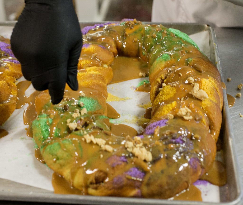 39 king cakes: One for each day of 2018 Mardi Gras season